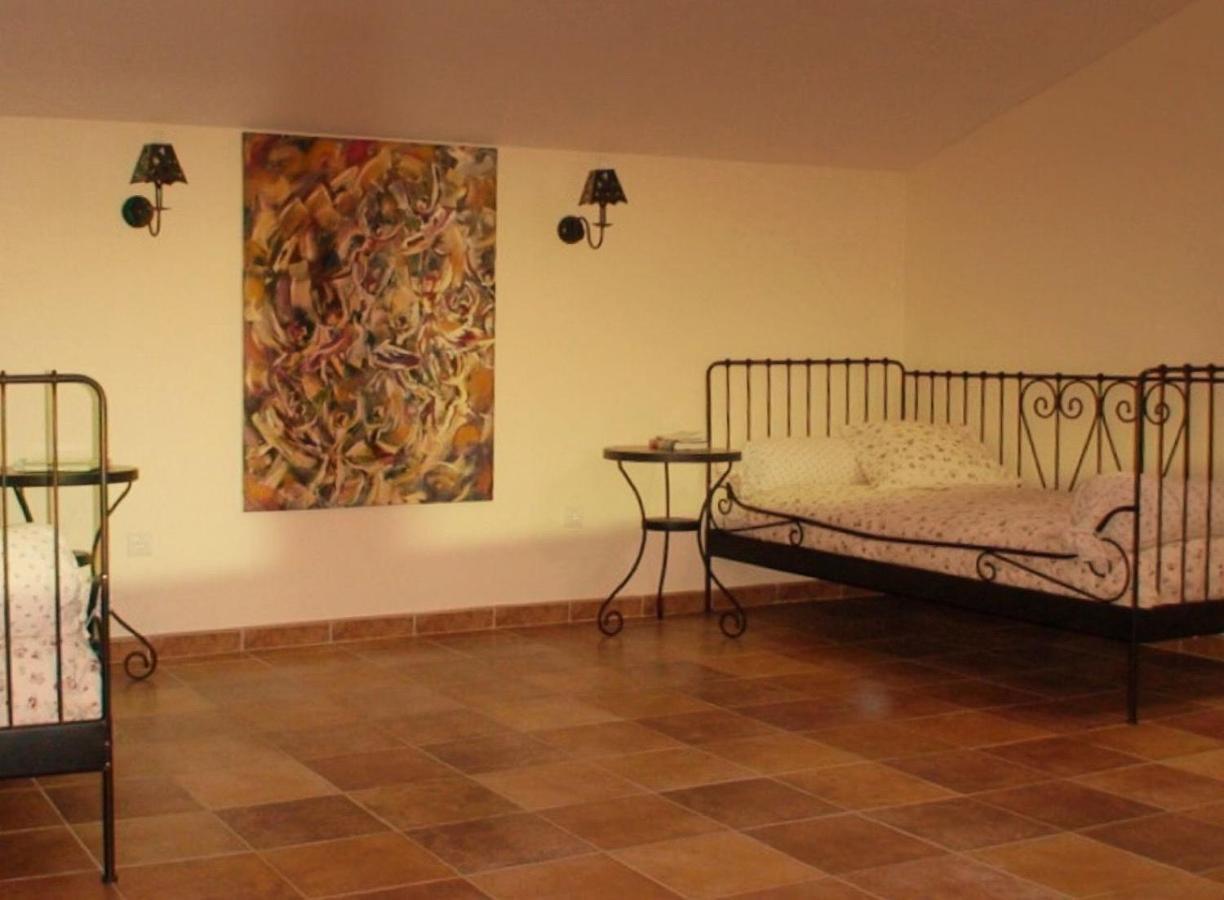 Casa Rural Lares Casas de Don Pedro Exterior photo